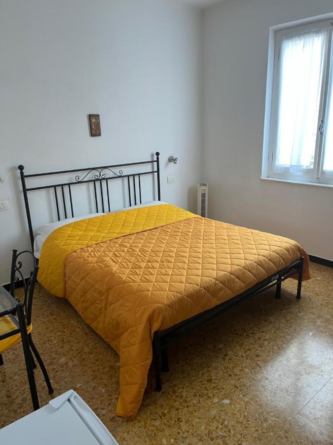 Yolo Rooms Bonassola Exterior foto